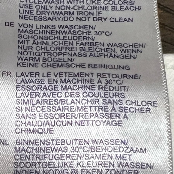 NYDJ White Women's Bermuda Shorts - Picture 6 of 6